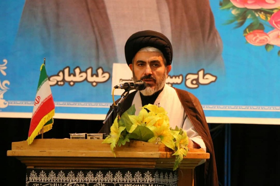 پیاده روی عظیم اربعین نماد بی بدیل اعلام فرهنگ شیعه به جهانیان شده است