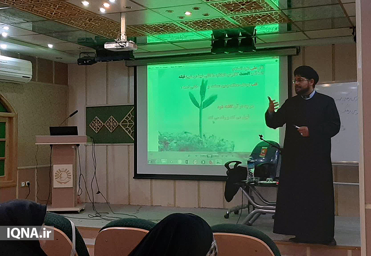گزارش تصویری/ آغاز دوره تربیت مربی مهدویت در یزد