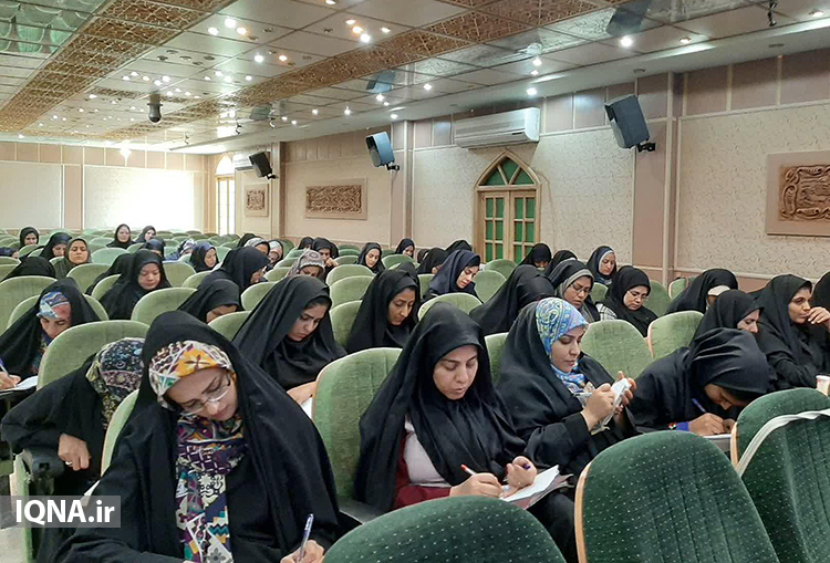 گزارش تصویری/ آغاز دوره تربیت مربی مهدویت در یزد