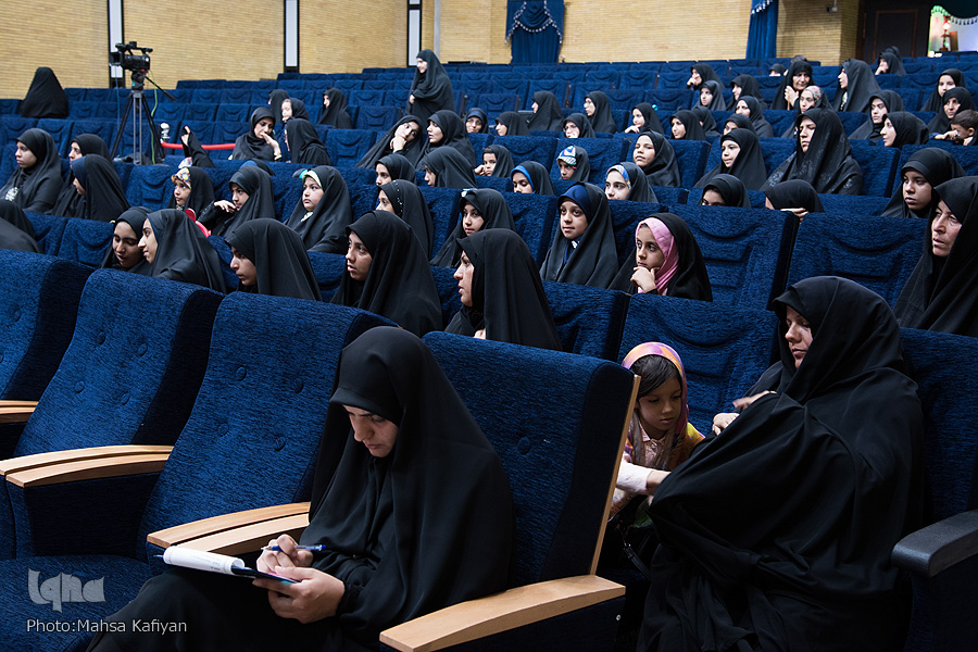 اولین روز مسابقات سراسری قرآن کریم در بخش بانوان