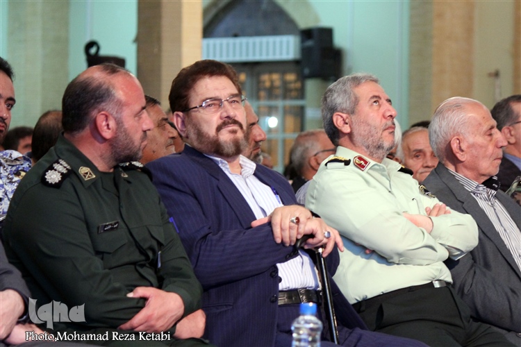 چهارمین مراسم سالگرد شهید حاج حسین همدانی چهارمین مراسم سالگرد شهید حاج حسین همدانی