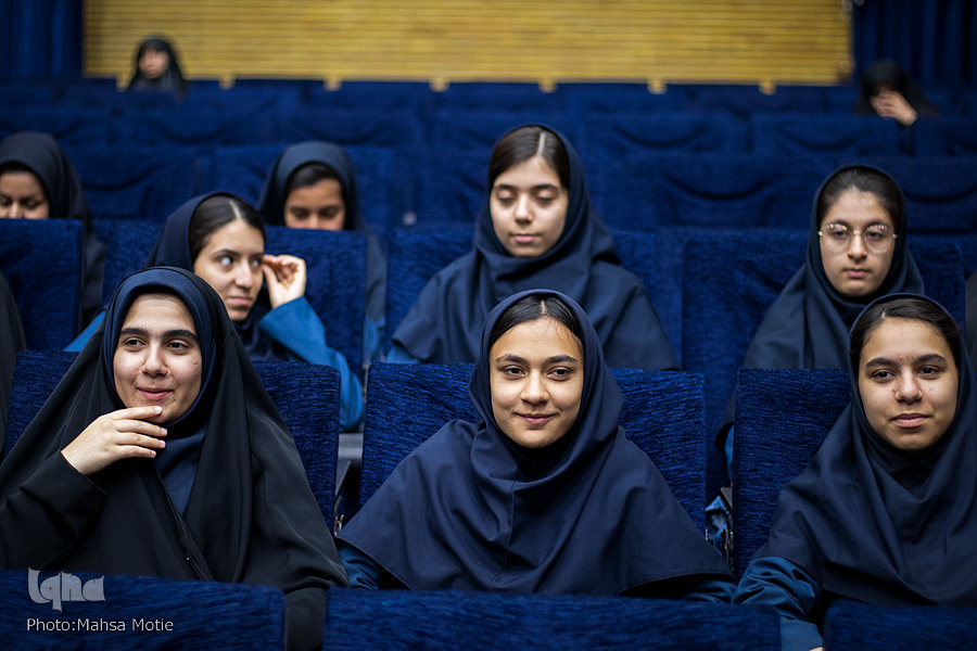 مرحله نیمه نهایی حفظ کل بانوان