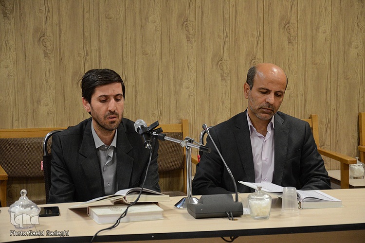 حفظ قرآن موجبات بخشودگی انسان را فراهم میکند حفظ قرآن موجبات بخشودگی انسان را فراهم میکند