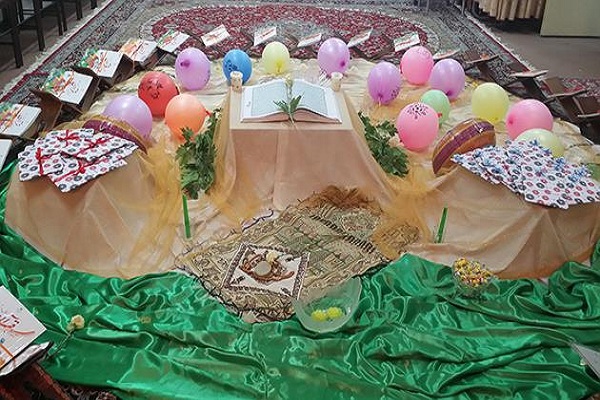 برگزاری جشن قرآنی دانش&zwnj;آموزان در پارس&zwnj;آباد