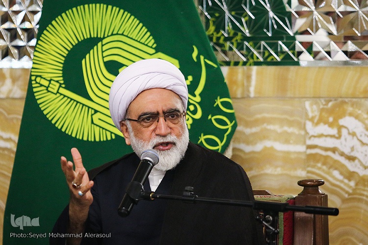 انقلاب اسلامی زمینه به فعلیت رسیدن استعدادهای علمی نخبگان را فراهم کرد