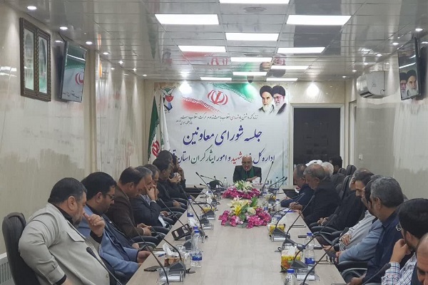 رمز پیروزی انقلاب اسلامی، حرکت در مسیر شهدا است