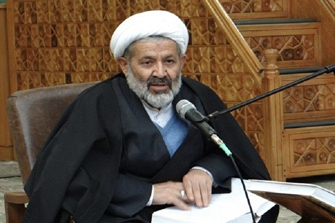 پیاده‌روی اربعین نماد حمایت از حرکت حق علیه باطل است