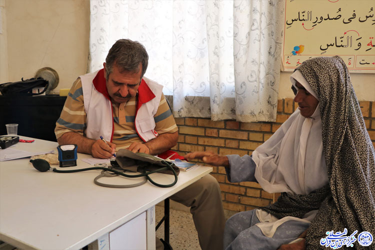 حضور کاروان نذر آب در مناطق محروم خراسان‌جنوبی