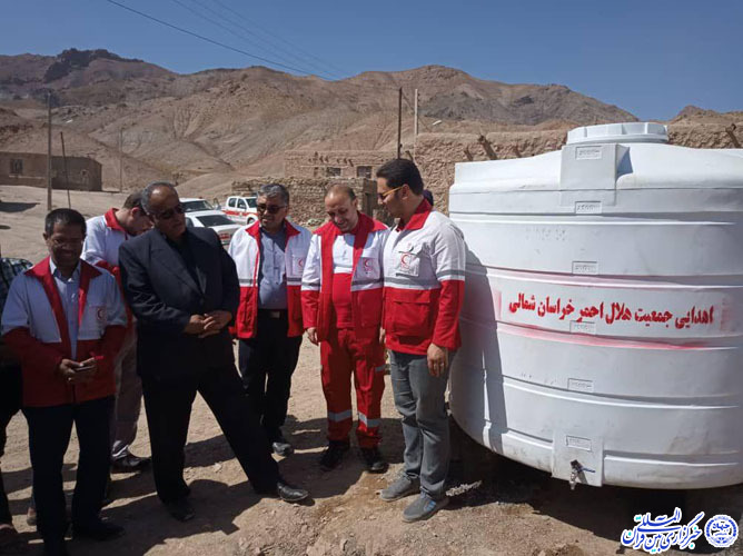 حضور کاروان نذر آب در مناطق محروم خراسان‌جنوبی