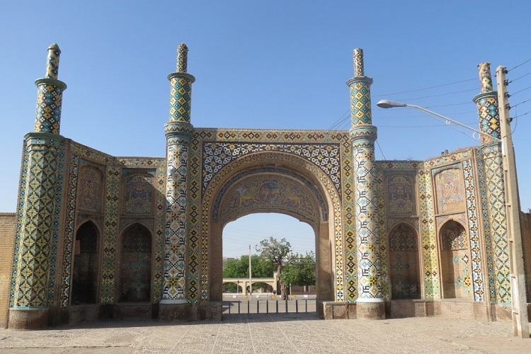 «ایران» از تبلیغات منفی تا واقعیت/ در تاریکی شب هم احساس امنیت داریم «ایران» از تبلیغات منفی تا واقعیت/ در تاریکی شب هم احساس امنیت داریم