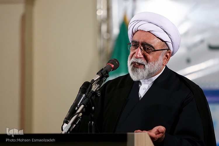 منیّت و غرور دام شیطان برای طلاب دینی