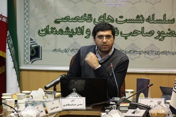 دولت شبه&zwnj;مدرن با نظام &laquo;باید و نباید&raquo; به نقد جامعه می&zwnj;پردازد