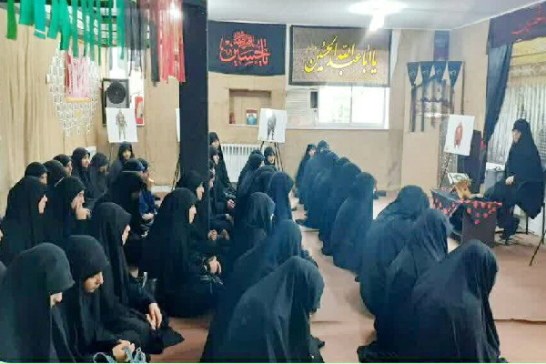 فرهنگ حسینی با سبک ایرانی- اسلامی انتقال یابد