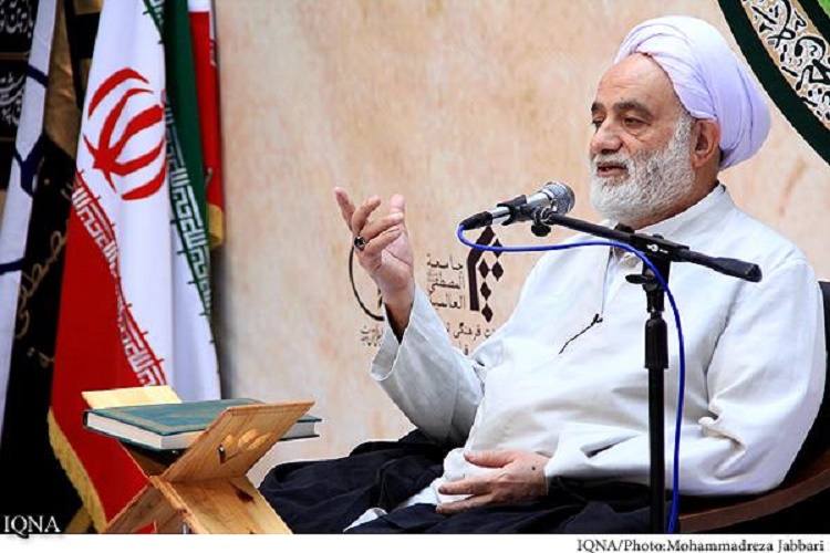 جای خالی تفسیر آیات قرآن در منبرها