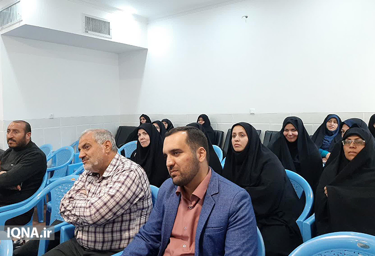 در نشست هم اندیشی وقف مشارکتی قرآنی ویژه موسسات و جلسات قرآنی استان یزد در نشست هم اندیشی وقف مشارکتی قرآنی ویژه موسسات و جلسات قرآنی استان یزد