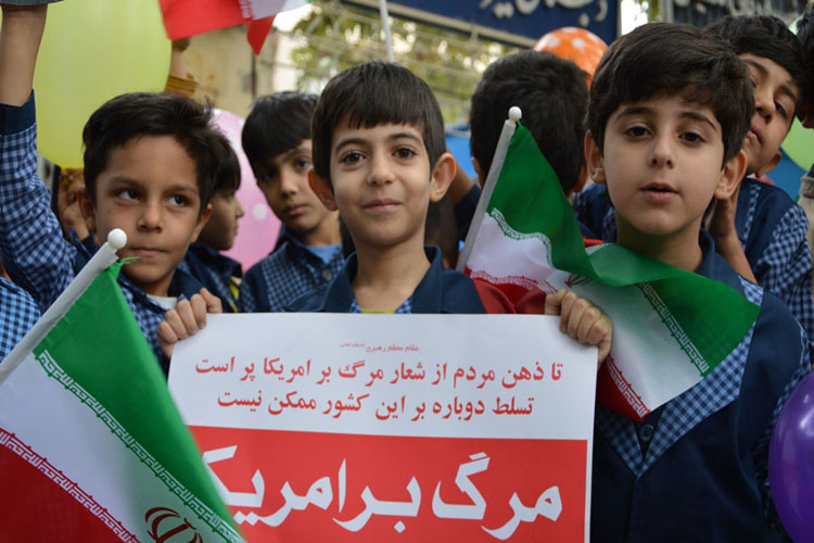 مشارکت 250 هزار دانش&zwnj;آموز لرستانی در راهپیمایی 13 آبان
