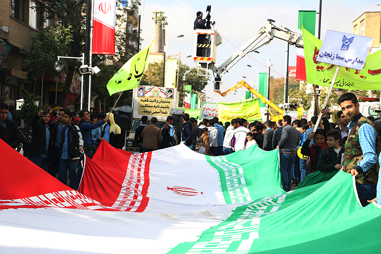 گزارش تصویری مراسم 13 آبان زنجان