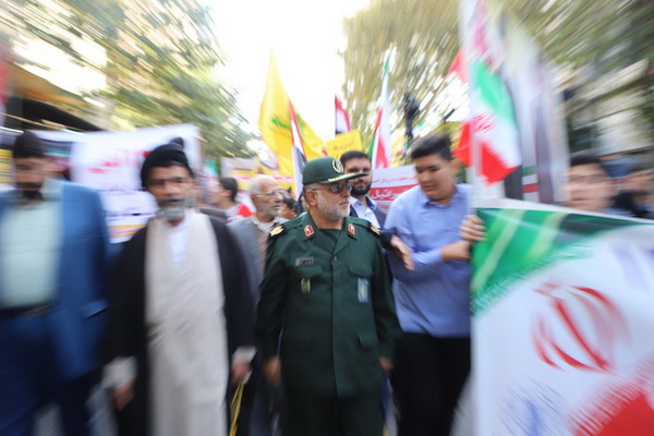 گزارش تصویری فریاد استکبارستیزی سارویها در ۱۳ آبانماه گزارش تصویری فریاد استکبارستیزی سارویها در ۱۳ آبانماه