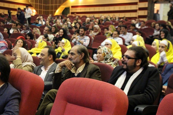&laquo;بغض طالب&raquo; نمایش برتر &laquo;اشکواره حسینی&raquo; آمل