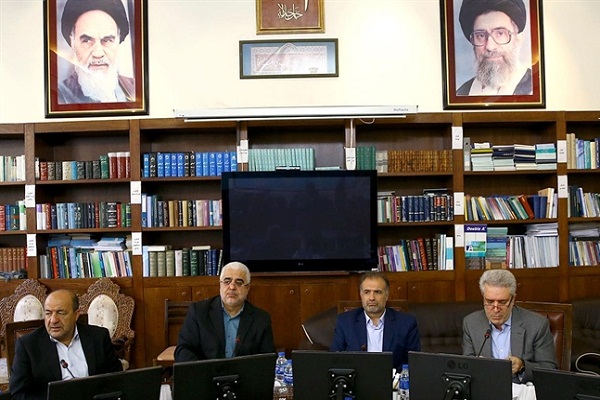 جمعه///دانش‌آموزان، شاگرداول‌های زنگ استکبارستیزی