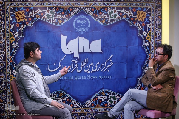 در حال ادیت در حال ادیت