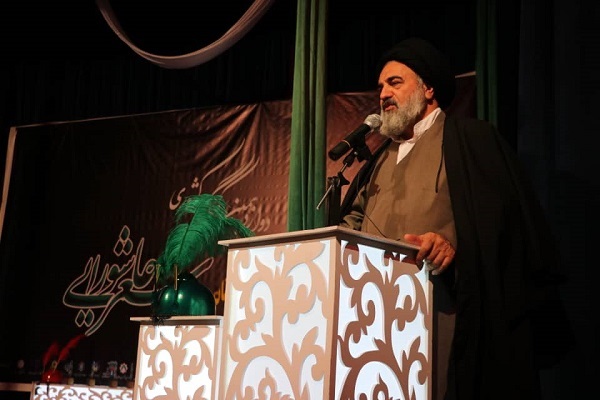 دوازدهمین کنگره ملی شعر عاشورایی به کار خود پایان داد + عکس