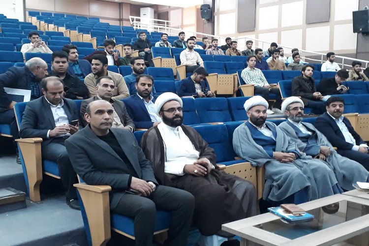 تجلیل از فعالان قرآن و عترت دانشگاه&zwnj;های لرستان/ ایکنا تجلیل شد