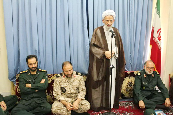 سپاه در حمایت و حفاظت از کیان انقلاب &laquo;آماده باش&raquo; باشد