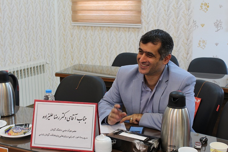 گفت&zwnj;وگو؛ راهکار کاهش آسیب&zwnj;های اجتماعی و فرهنگی در دانشگاه