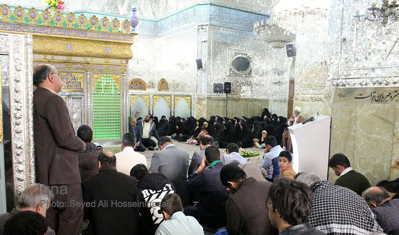 غبارروبی مضجع مطهر امامزاده جعفر (ع) یزد