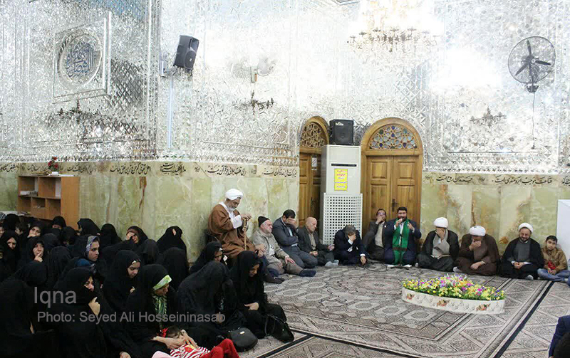 غبارروبی مضجع مطهر امامزاده جعفر (ع) یزد