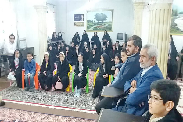 گزارش تصویری مراسم تجلیل از حافظان مهد قرآن نکا گزارش تصویری مراسم تجلیل از حافظان مهد قرآن نکا