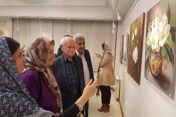 فروش ۳۰ تابلو نقاشی با نیت کمک به کودکان معلول ذهنی
