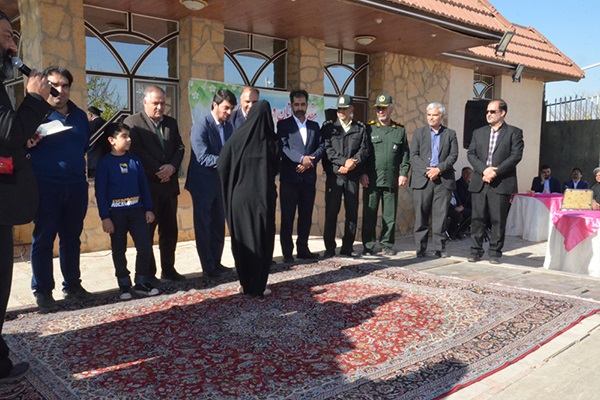 کمک 100 میلیون تومانی خیر فلاورجانی به تأمین جهیزیه نوعروسان نیازمند