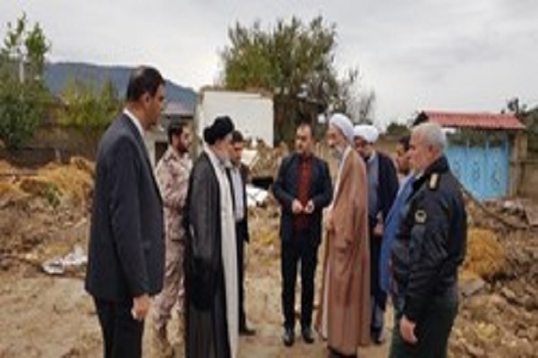بازدید نماینده، ولی فقیه مازندران از مناطق سیل زده استان