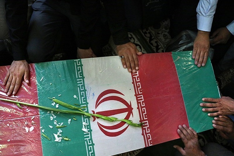 یادگار دفاع مقدس به همرزمان شهیدش پیوست یادگار دفاع مقدس به همرزمان شهیدش پیوست