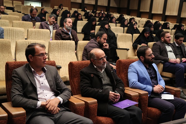 کارگاه آموزشی «توانمندسازی و ارتقای دانش مهارت‌های مدیریتی» در شهرکرد