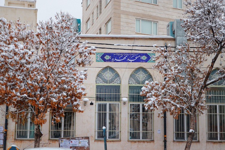 روزهای برفی در زنجان