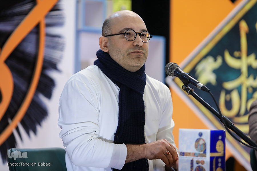 سرشار: تجارت با دین را نمی‌پسندم/ حجاری: جای خالی متون کلاسیک در نظام آموزشی