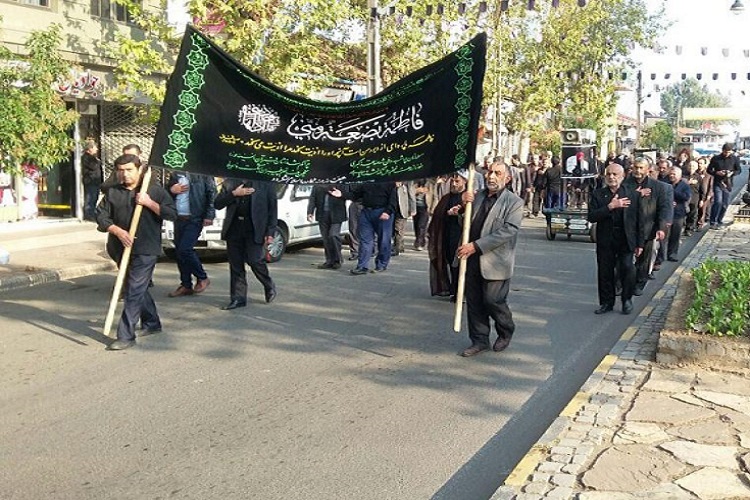 عزاداری خیابانی دانشجویان دانشگاه&zwnj;های البرز