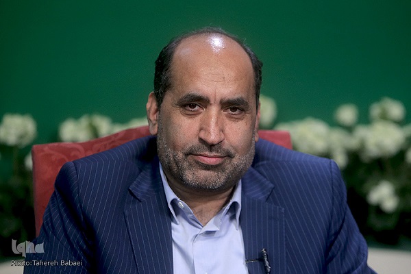 هفته پرهیاهوی برف و بنزین