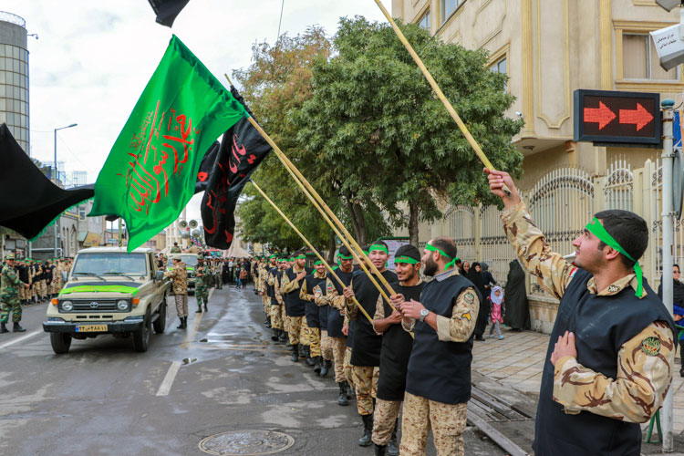 گزارش تصویری دسته عزاداری نظامیان زنجان گزارش تصویری دسته عزاداری نظامیان زنجان
