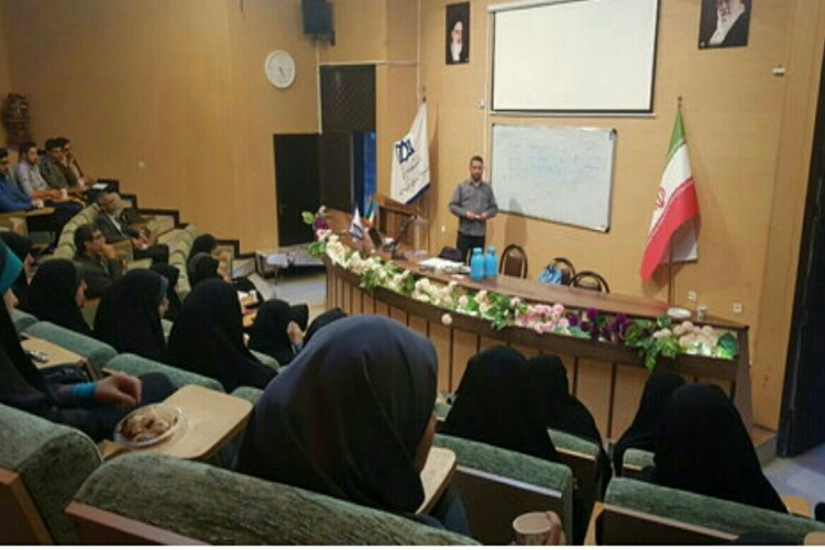 تدبر صحیح در قرآن مستلزم دانستن معنای درست واژه&zwnj;ها است