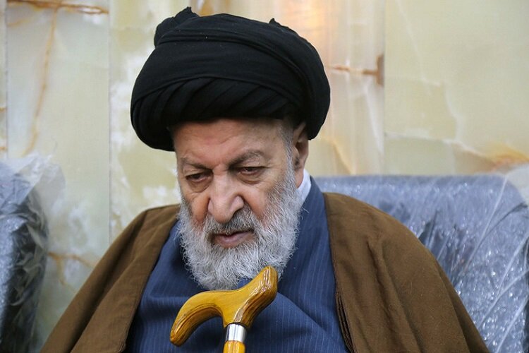 آیت&zwnj;الله محسن خرازی در بیمارستان بستری شد