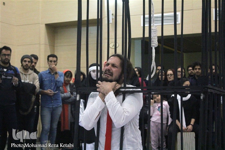 اجرای نمایش &laquo;مهر بی مهر&raquo; در جشنواره فرهنگی حبیب حرم