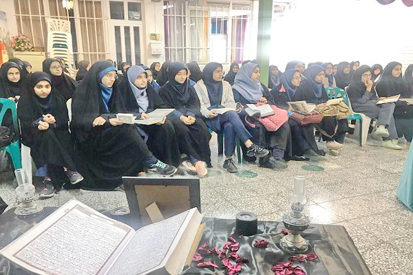 معرفی برترین&zwnj;های مسابقات قرآنی یادواره ثمینه باقری در ساری