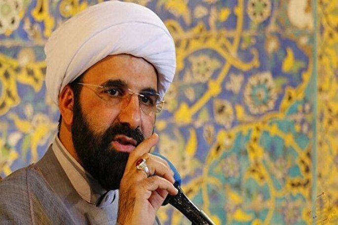 اطاعت از ولی&zwnj;فقیه، تمرین اطاعت از امام زمان(عج) است
