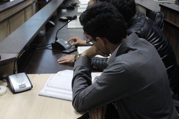 برگزاری کرسی «تلاوت و تدبر در قرآن» در کردستان + عکس برگزاری کرسی «تلاوت و تدبر در قرآن» در کردستان + عکس