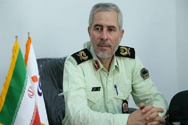 عمل به امر به معروف و نهی از منکر همبستگی ملی را افزایش میدهد عمل به امر به معروف و نهی از منکر همبستگی ملی را افزایش میدهد