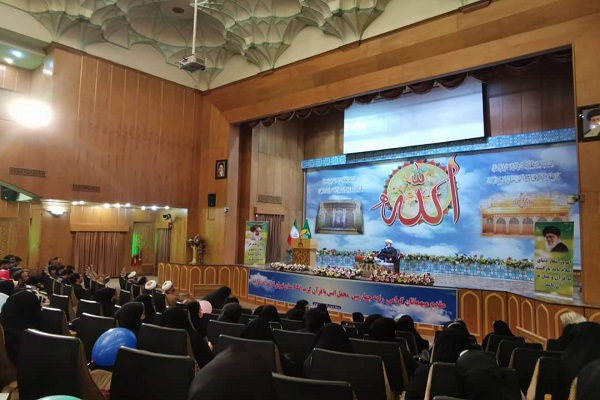 هشدار نسبت به دور شدن جامعه از قرآن و خطرات جبران‌ناپذیر آن